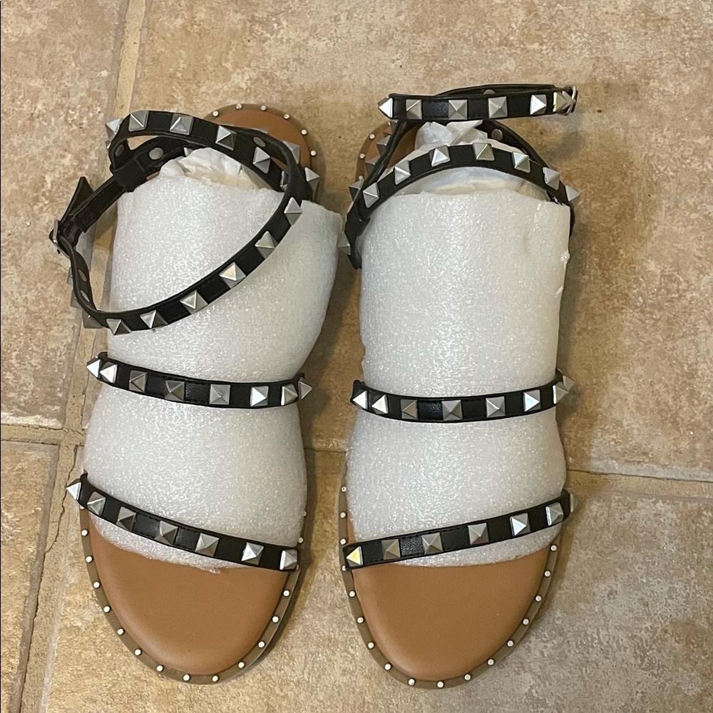 Brand New Gladiator studded sandals Sz 8